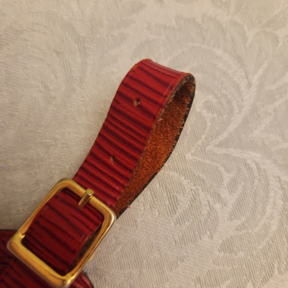 Louis Vuitton Red Epi Luggage Tag and Poignet - Picture 3 of 12